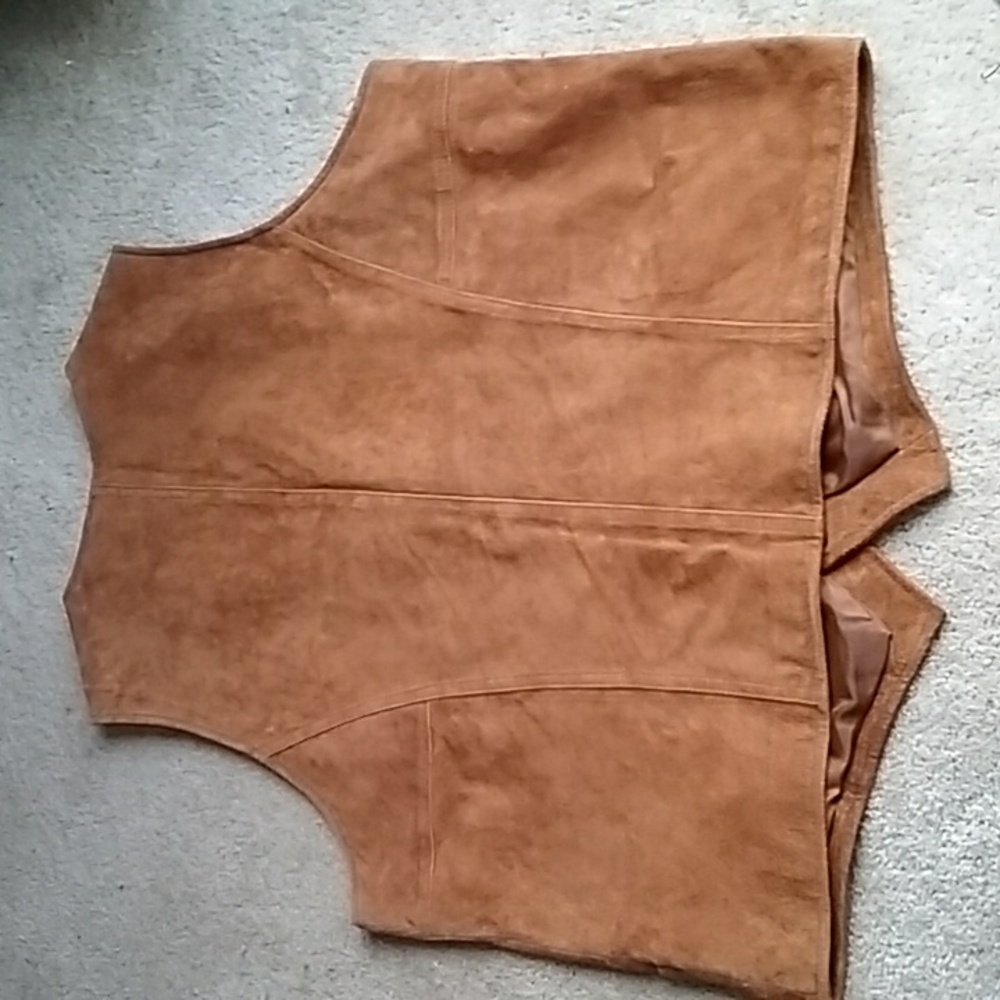 Wrangler Men's Brown Suede Vest - Picture 2 of 4